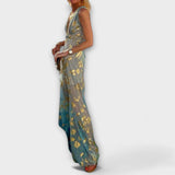 Šaty s V-výstřihem a detailními flitry