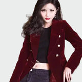 Michaela - Sako v dokonalém střihu