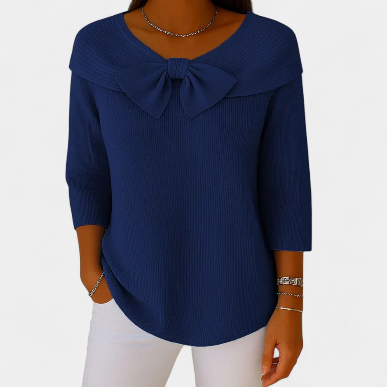 Alenka – Ženský pletený svetr s mašlí