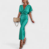 Sable - Maxi šaty s V výstřihem a křížovým uzlem z pevného saténu